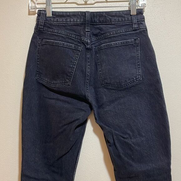 Abercrombie & Fitch Curve Love The Mom High Rise Distressed Jeans Black 24/00R - Picture 9 of 13